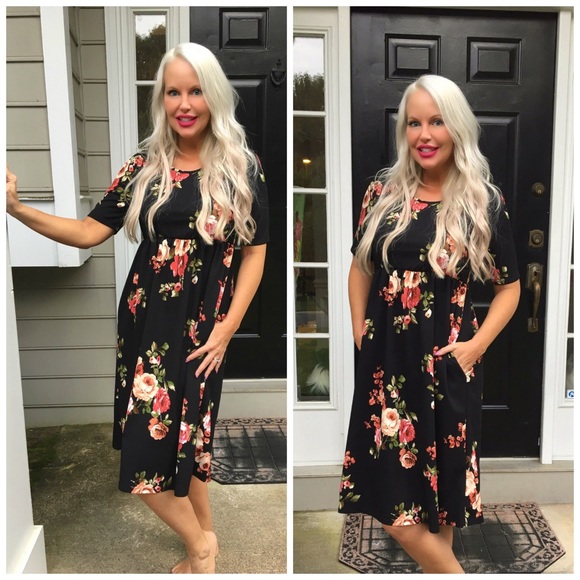 LAST 1!  💕Best Ever! Black Floral Babydoll Dress! - Picture 2 of 3